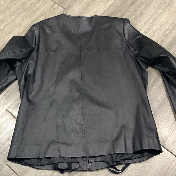 Venezia Lane Bryant Vintage Black Leather Braid Detail Zip Front Jacket size 16W - Picture 9 of 12